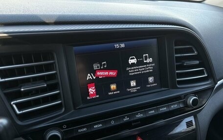 Hyundai Elantra VI рестайлинг, 2019 год, 1 570 000 рублей, 9 фотография