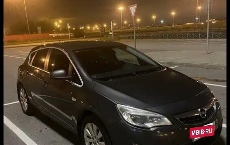 Opel Astra J, 2010 год, 680 000 рублей, 3 фотография