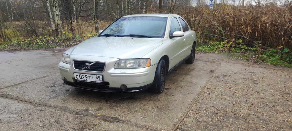 Volvo S60 I рестайлинг, 2006 год, 400 000 рублей, 4 фотография
