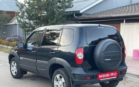 Chevrolet Niva I рестайлинг, 2011 год, 425 000 рублей, 4 фотография