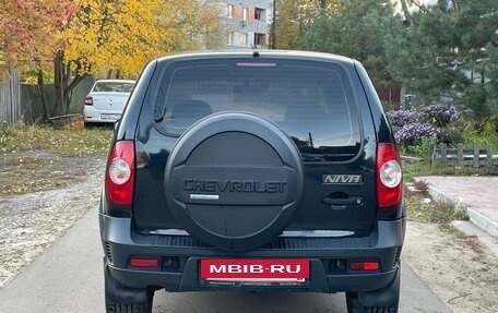 Chevrolet Niva I рестайлинг, 2011 год, 425 000 рублей, 5 фотография