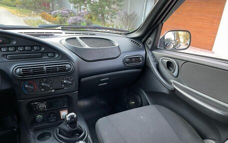 Chevrolet Niva I рестайлинг, 2011 год, 425 000 рублей, 13 фотография