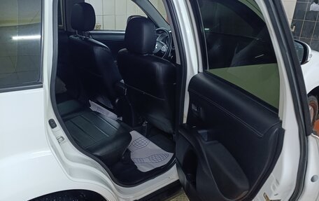 Mitsubishi Outlander III рестайлинг 3, 2011 год, 1 250 000 рублей, 2 фотография