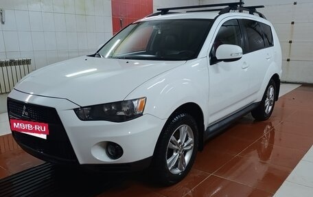 Mitsubishi Outlander III рестайлинг 3, 2011 год, 1 250 000 рублей, 12 фотография