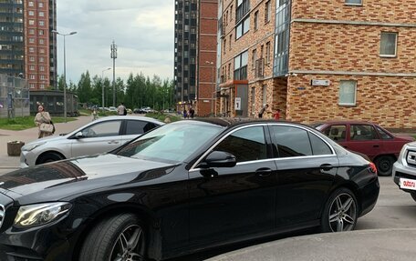 Mercedes-Benz E-Класс, 2018 год, 2 650 000 рублей, 5 фотография