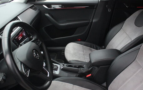 Skoda Octavia, 2019 год, 1 997 000 рублей, 10 фотография