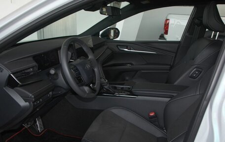 Toyota Camry, 2024 год, 4 699 900 рублей, 14 фотография