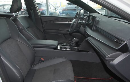 Toyota Camry, 2024 год, 4 699 900 рублей, 22 фотография