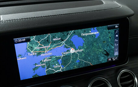 Mercedes-Benz E-Класс, 2018 год, 3 995 000 рублей, 17 фотография