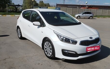 KIA cee'd III, 2016 год, 1 340 000 рублей, 2 фотография