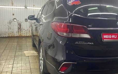 Hyundai Santa Fe III рестайлинг, 2018 год, 2 600 000 рублей, 9 фотография