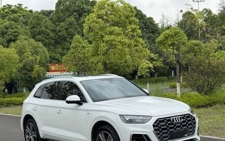 Audi Q5, 2022 год, 4 500 000 рублей, 2 фотография