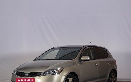 KIA cee'd I рестайлинг, 2010 год, 579 000 рублей, 3 фотография