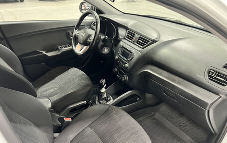 KIA Rio III рестайлинг, 2013 год, 595 950 рублей, 13 фотография