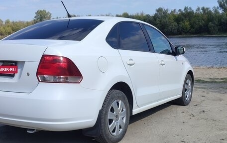 Volkswagen Polo VI (EU Market), 2014 год, 850 000 рублей, 2 фотография