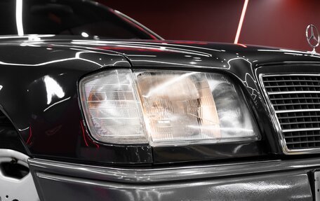 Mercedes-Benz E-Класс, 1993 год, 3 000 000 рублей, 3 фотография