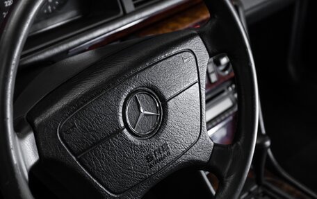 Mercedes-Benz E-Класс, 1993 год, 3 000 000 рублей, 16 фотография