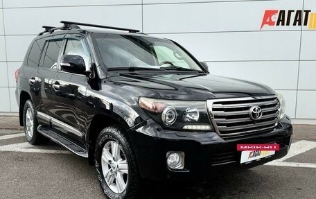 Toyota Land Cruiser 200, 2014 год, 3 040 000 рублей, 3 фотография