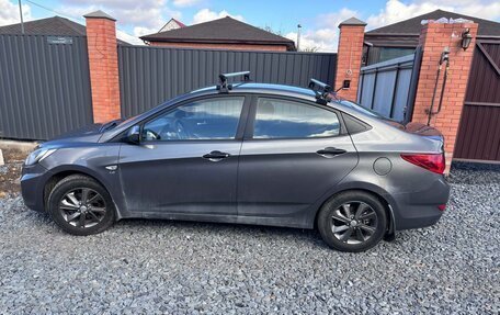 Hyundai Solaris II рестайлинг, 2012 год, 730 000 рублей, 4 фотография