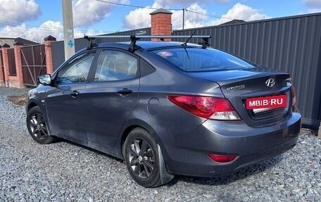 Hyundai Solaris II рестайлинг, 2012 год, 730 000 рублей, 8 фотография