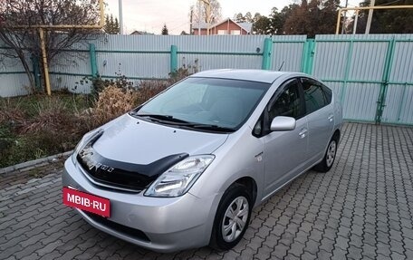 Toyota Prius, 2011 год, 850 000 рублей, 10 фотография