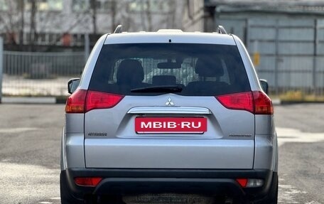 Mitsubishi Pajero Sport II рестайлинг, 2011 год, 1 749 999 рублей, 7 фотография
