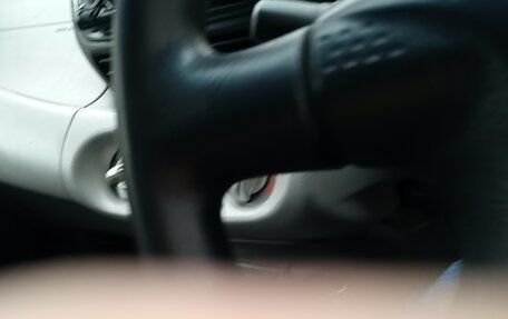 Nissan Tino, 2001 год, 444 000 рублей, 16 фотография