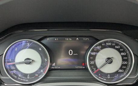 Volkswagen Touareg III, 2018 год, 4 345 000 рублей, 13 фотография