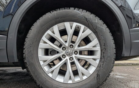 Volkswagen Touareg III, 2018 год, 4 345 000 рублей, 17 фотография