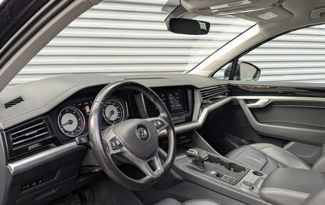 Volkswagen Touareg III, 2018 год, 4 345 000 рублей, 16 фотография