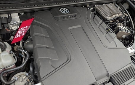 Volkswagen Touareg III, 2018 год, 4 345 000 рублей, 9 фотография