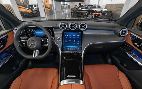 Mercedes-Benz GLC, 2024 год, 9 000 000 рублей, 10 фотография