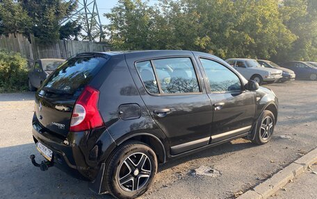 Renault Sandero I, 2010 год, 400 000 рублей, 3 фотография