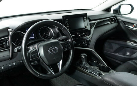 Toyota Camry, 2022 год, 3 300 000 рублей, 11 фотография