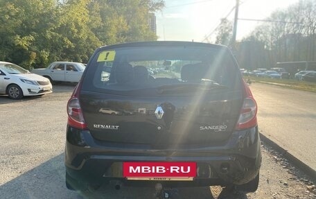Renault Sandero I, 2010 год, 400 000 рублей, 4 фотография