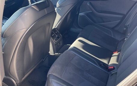 Audi A4, 2018 год, 2 850 000 рублей, 4 фотография