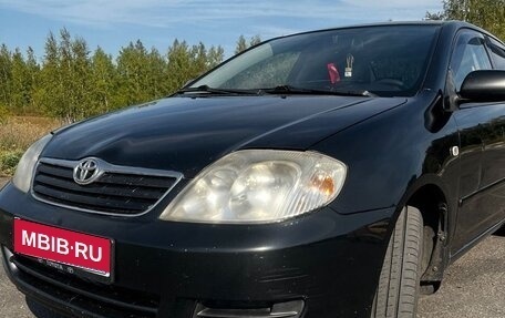 Toyota Corolla, 2004 год, 450 000 рублей, 1 фотография