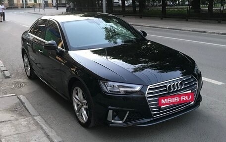 Audi A4, 2018 год, 2 850 000 рублей, 7 фотография