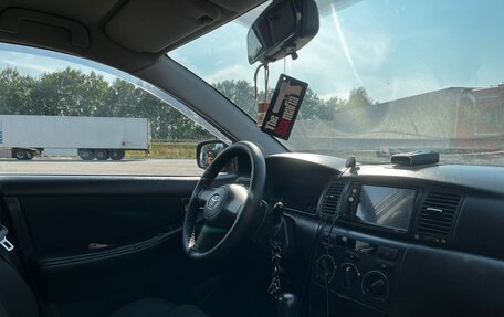 Toyota Corolla, 2004 год, 450 000 рублей, 7 фотография