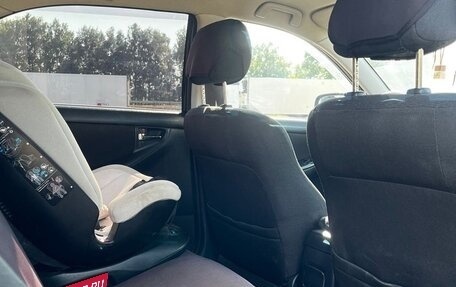 Toyota Corolla, 2004 год, 450 000 рублей, 8 фотография