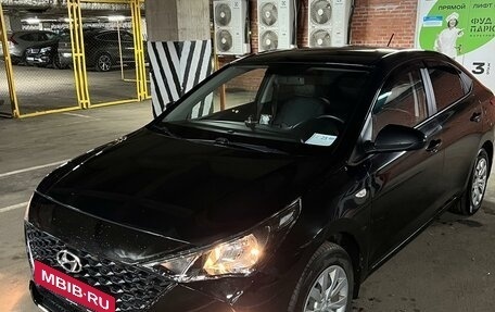 Hyundai Solaris II рестайлинг, 2020 год, 1 299 999 рублей, 10 фотография