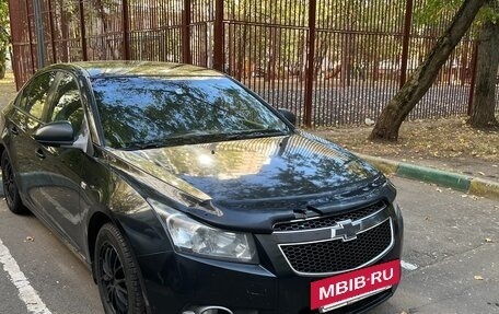 Chevrolet Cruze II, 2011 год, 481 000 рублей, 3 фотография
