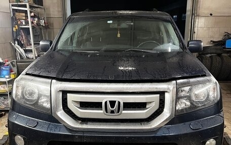 Honda Pilot III рестайлинг, 2008 год, 900 000 рублей, 2 фотография