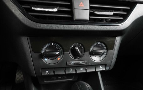 Volkswagen Polo VI (EU Market), 2021 год, 1 599 000 рублей, 12 фотография