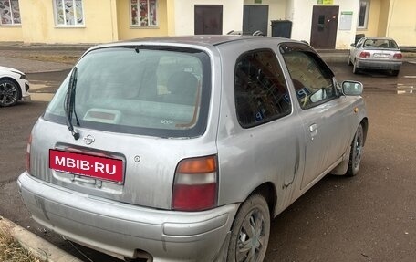 Nissan March II, 2001 год, 235 000 рублей, 1 фотография