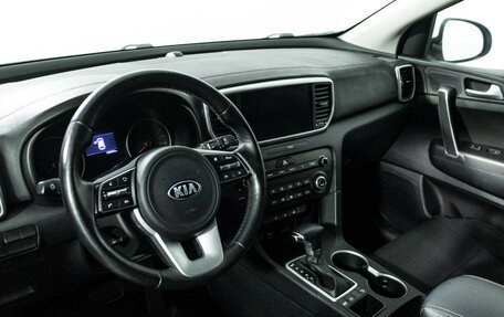 KIA Sportage IV рестайлинг, 2021 год, 2 299 777 рублей, 11 фотография