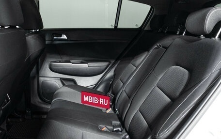 KIA Sportage IV рестайлинг, 2021 год, 2 299 777 рублей, 10 фотография