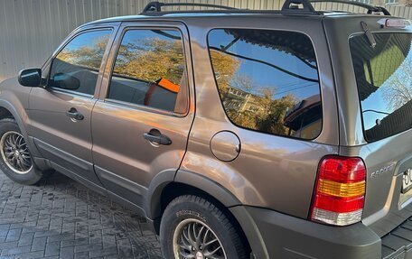 Ford Escape II, 2005 год, 730 000 рублей, 2 фотография