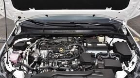 Toyota Corolla, 2025 год, 1 990 000 рублей, 2 фотография