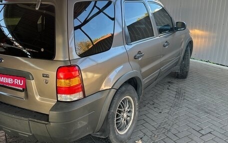 Ford Escape II, 2005 год, 730 000 рублей, 3 фотография